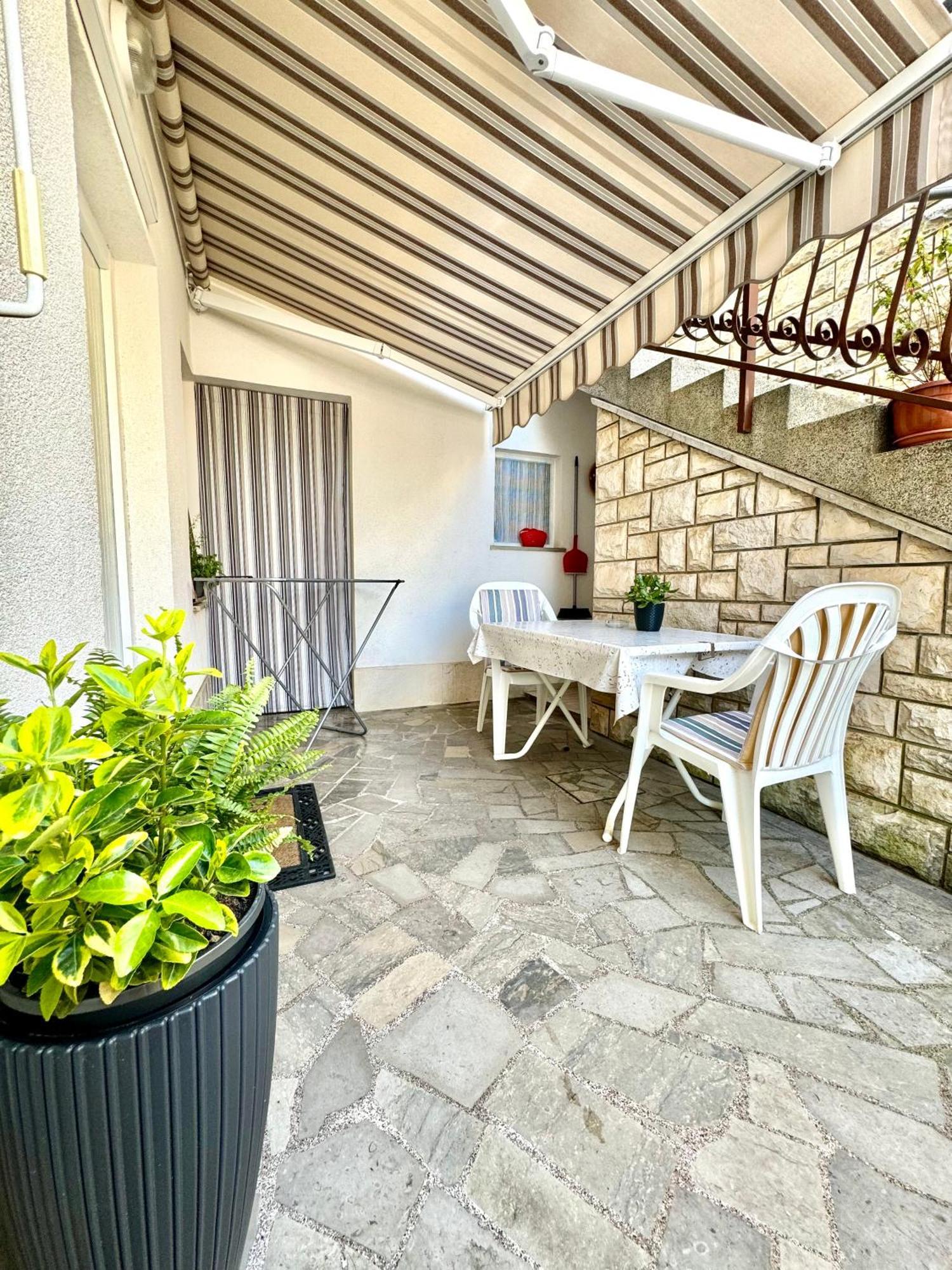 Apartment Kontrada Umag Buitenkant foto